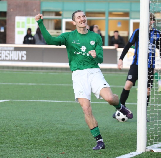 Jonathan bekert verder